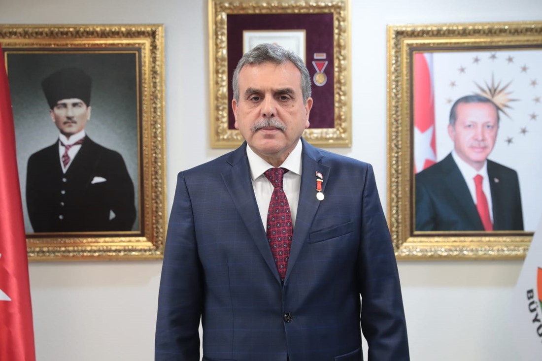 Şanlıurfa Büyükşehir Belediye Başkanı Zeynel Abidin Beyazgül `den 10 Ocak Çalışan Gazeteciler Günü Mesajı
