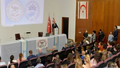 Cumhurbaşkanı Ersin Tatar, 12 Mayıs Hemşireler Günü nedeniyle düzenlenen törene katıldı