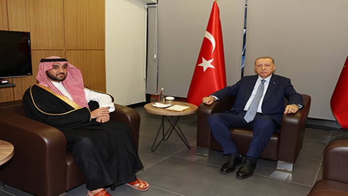 Cumhurbaşkanı Erdoğan, İslami Dayanışma Spor Federasyonu Başkanı Prens Al Suud ile görüştü