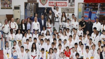 Cumhurbaşkanı Ersin Tatar, mücahit komutanlardan merhum Cahit Bozatlı anısına düzenlenen Taekwondo, Karate, Budo, Kırış müsabakalarını izledi
