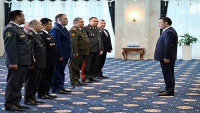 Президент Садыр Жапаров вручил генеральские звания руководителям правоохранительных, таможенных и надзорных органов