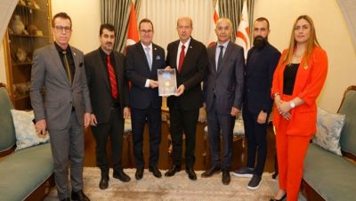Cumhurbaşkanı Ersin Tatar, Kıbrıs Türk Ticaret Odası başkan ve yönetim kurulu üyelerini kabul etti