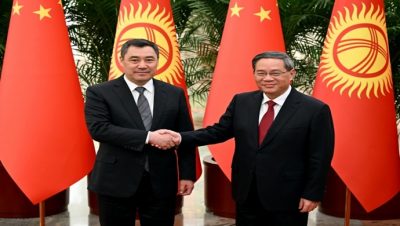 Президент Садыр Жапаров встретился с Премьером Госсовета Китая Ли Цяном