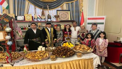 Astana’da yardım pazarı ve Tacikistan’ın ulusal markasının tanıtımı