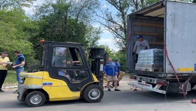 Birleşik Rusya, Tataristan’dan Rubezhnoye’ye (LPR) 18 ton insani yardım kargosu teslim etti