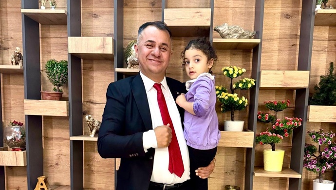 US-SEN GENEL BAŞKANI BEKİR AYAZ: “BARIŞIN SESİ, VİCDANIN DİLİDİR”