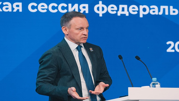 Alexander Sidyakin: Birleşik Rusya’nın “Zafer Diktesi”nin 80 ülkede 20.000’den fazla mekanda düzenlenmesi planlanıyor