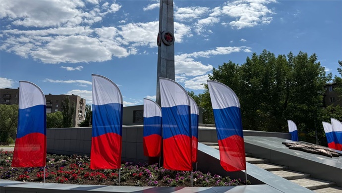 Alchevsk’teki Zafer Dikilitaşı, Birleşik Rusya Halk Programı kapsamında restore edildi